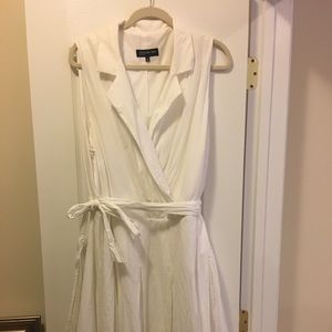 Beautiful dress with broderie anglaise detail.